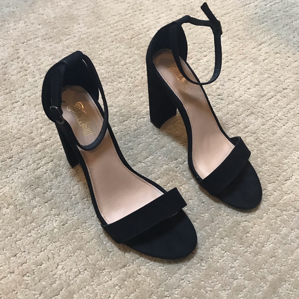 Strappy black block heel